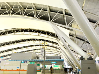 鋼構建築